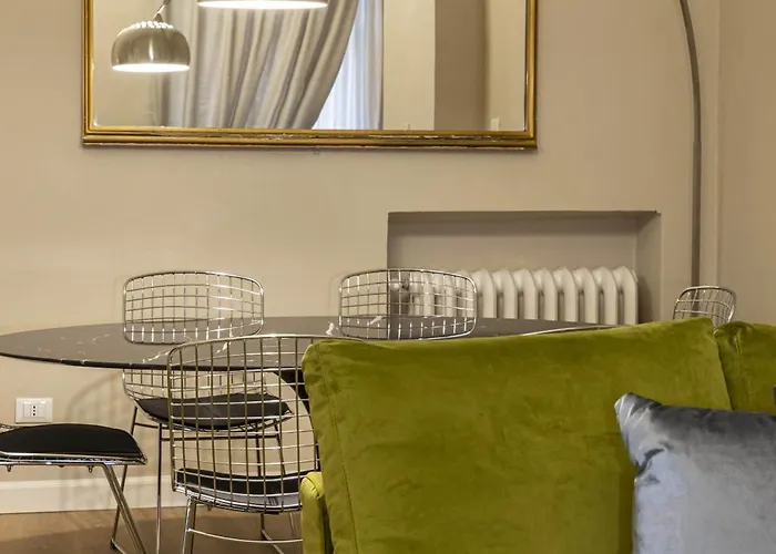 Sibilla - Via Oberdan 13 بولونيا