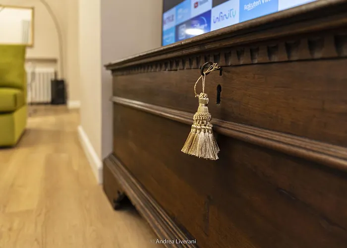 Sibilla - Via Oberdan 13 بولونيا