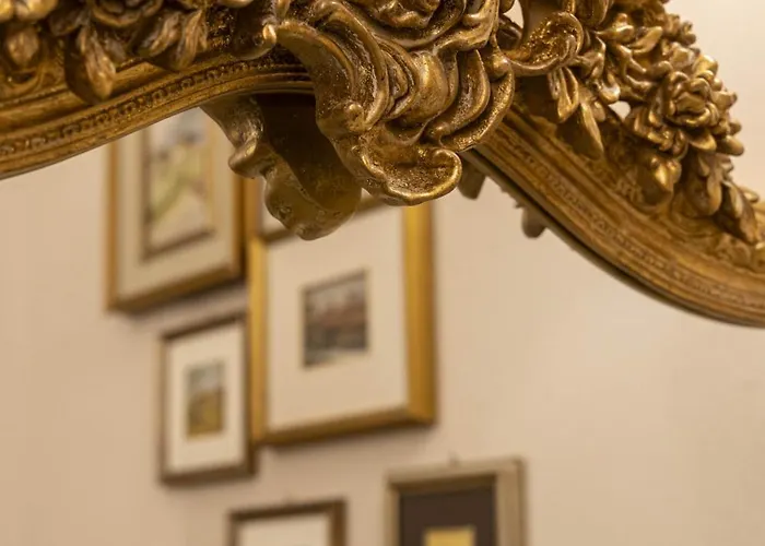 Sibilla - Via Oberdan 13 Bed & Breakfast 4*