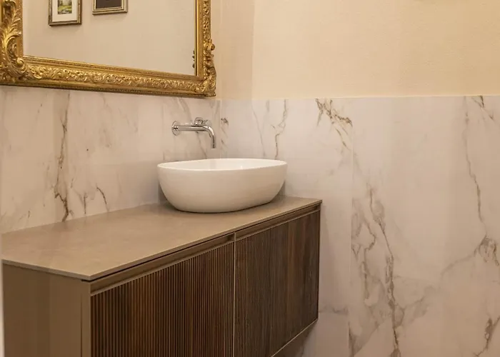 Frühstückspension Sibilla - Via Oberdan 13 Bologna