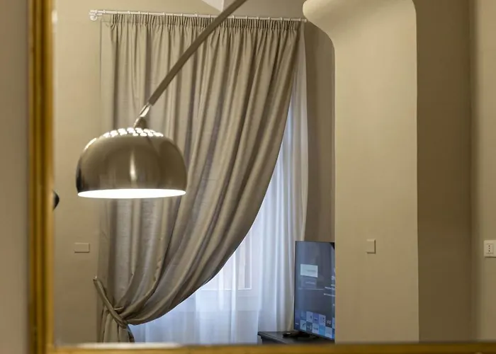 Sibilla - Via Oberdan 13 Bologna