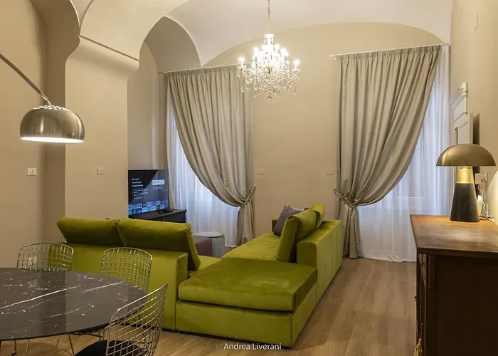 Sibilla - Via Oberdan 13 Bed & Breakfast 4*