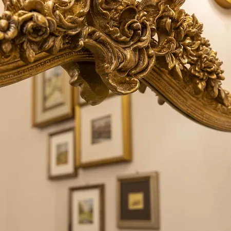 Sibilla - Via Oberdan 13 Bed & Breakfast 4*