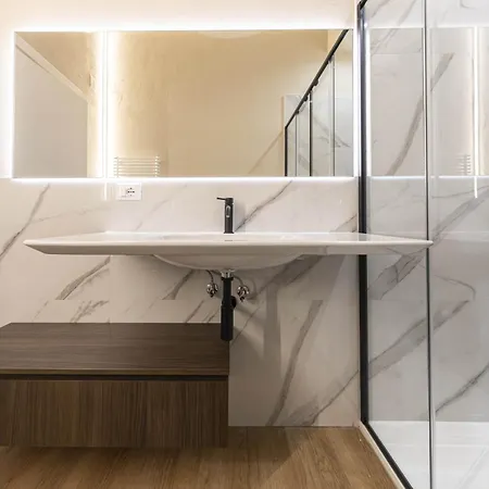 Sibilla - Via Oberdan 13 Bologna