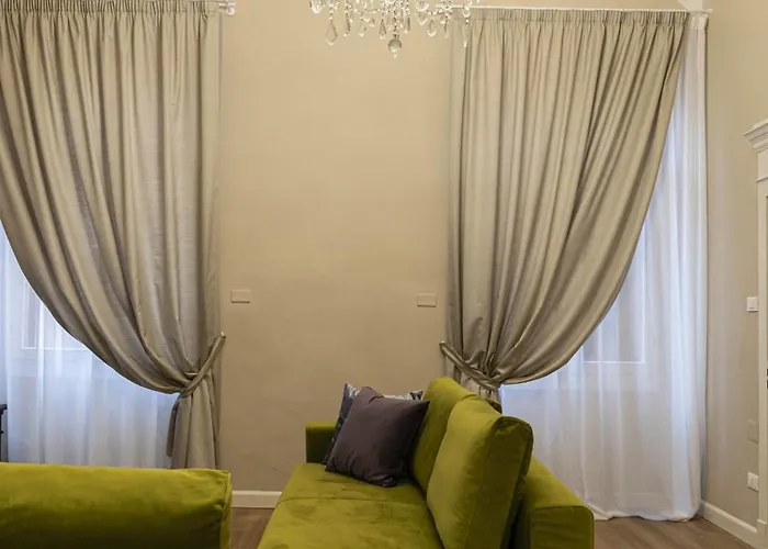 Bed & Breakfast Sibilla - Via Oberdan 13 4*