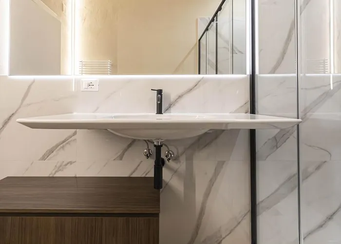 Sibilla - Via Oberdan 13 Bologna