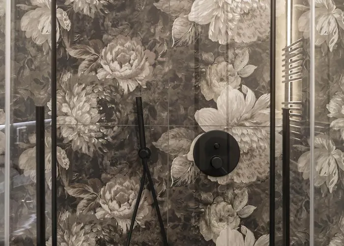 Sibilla - Via Oberdan 13 Bed & Breakfast 4*