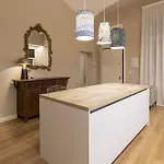 Bed & Breakfast Sibilla - Via Oberdan 13 4*