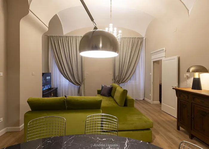 Sibilla - Via Oberdan 13 4* 볼로냐