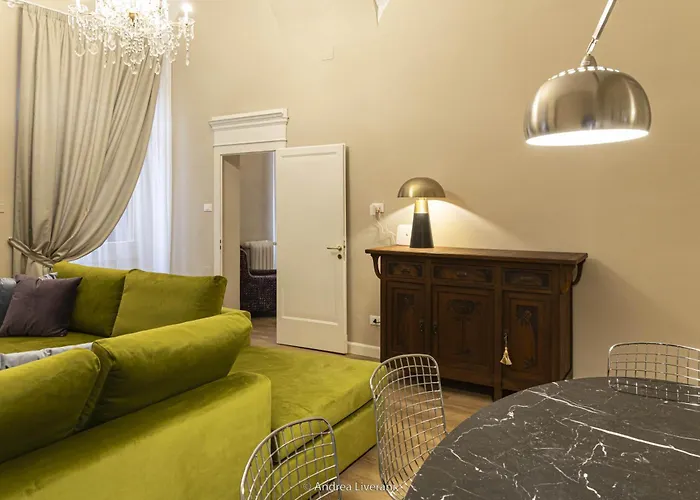 Sibilla - Via Oberdan 13 B&B 볼로냐