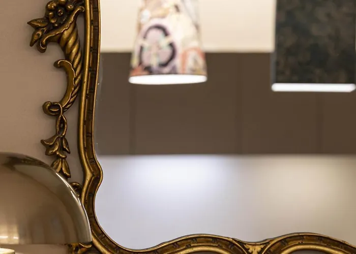 Sibilla - Via Oberdan 13 4*